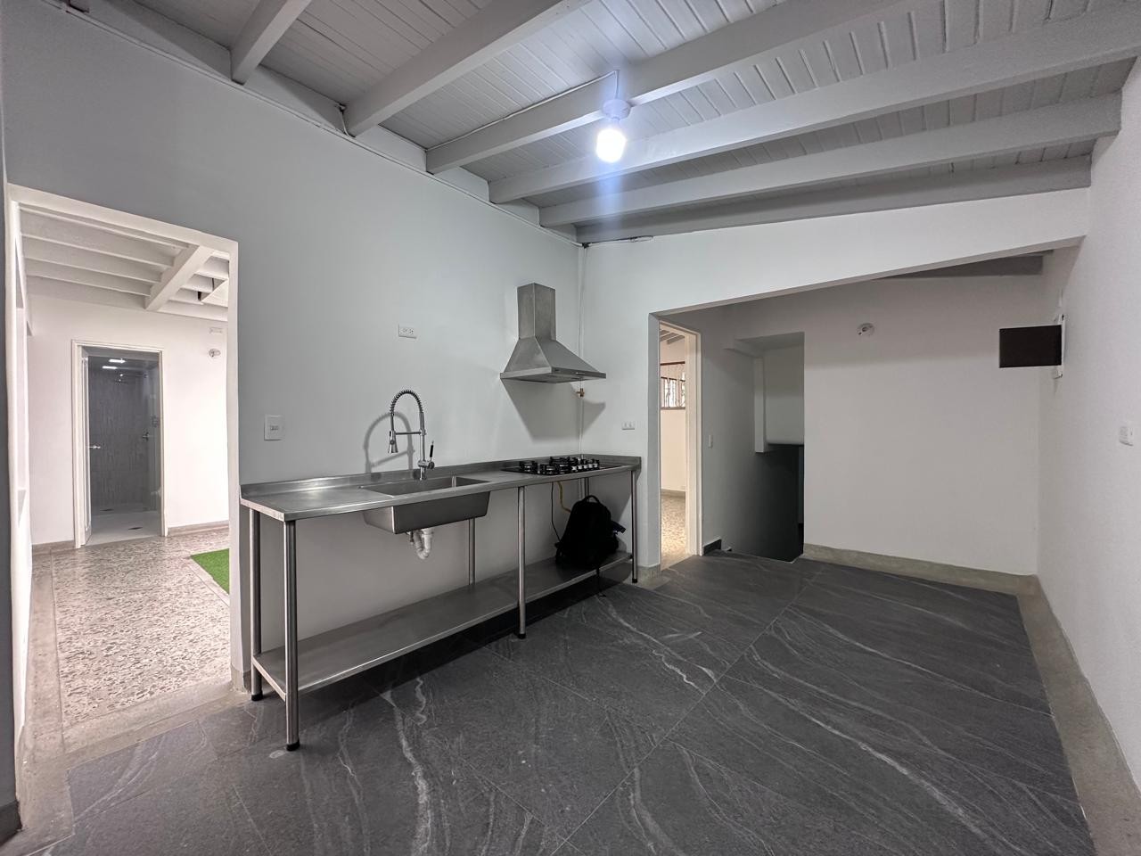 Casa en arriendo en Conquistadores, Medellín · foto 5 de 19