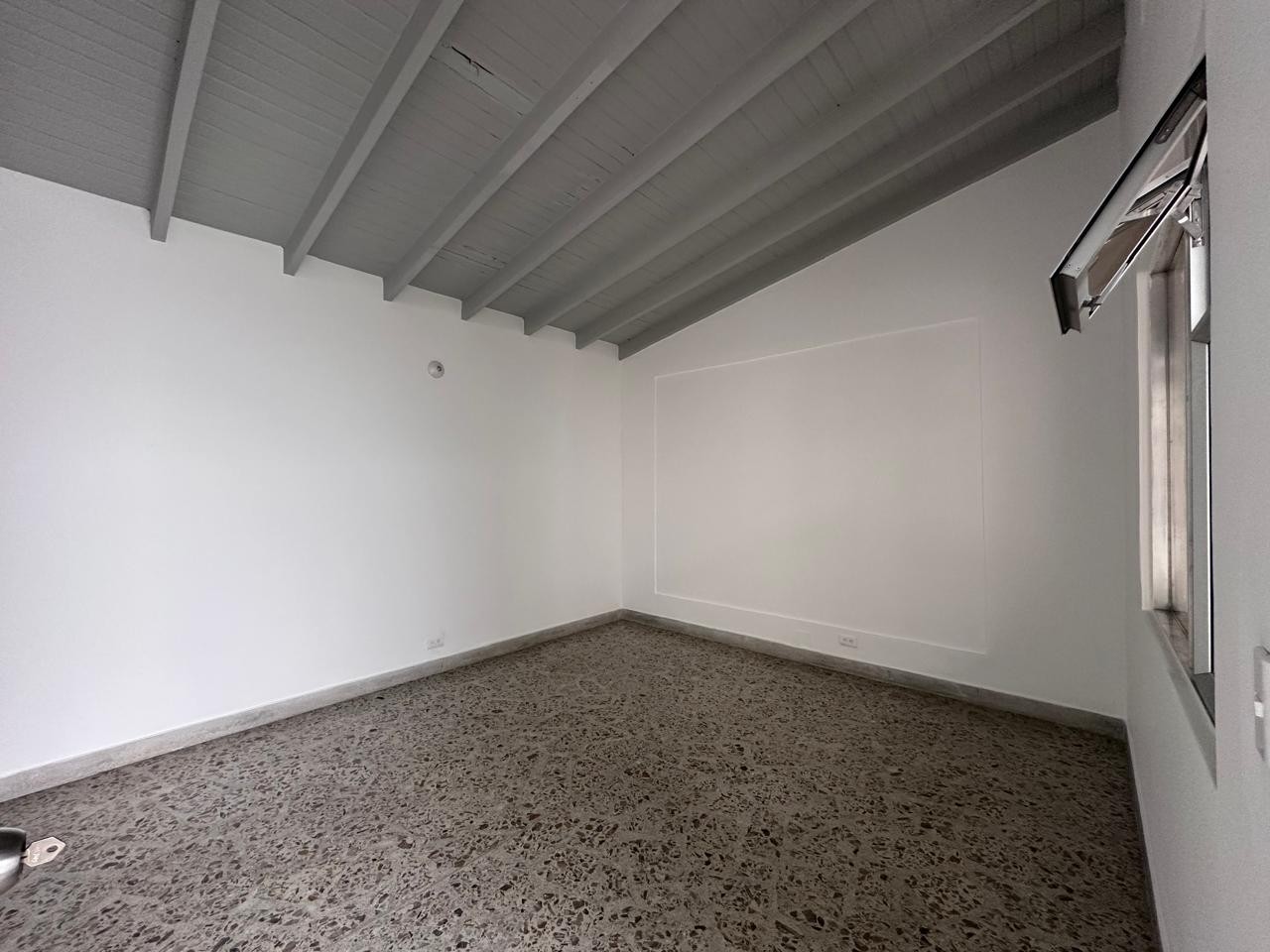 Casa en arriendo en Conquistadores, Medellín · foto 11 de 19