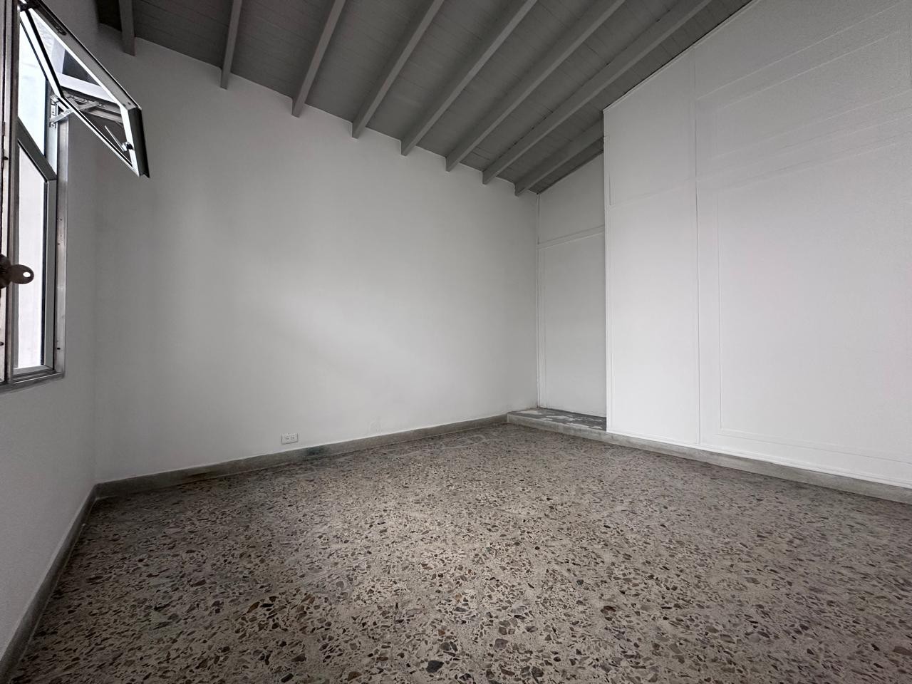 Casa en arriendo en Conquistadores, Medellín · foto 8 de 19
