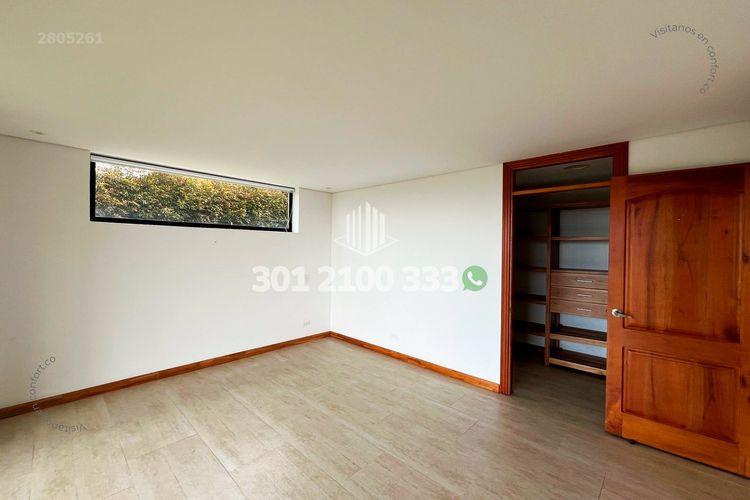Casa de 5 alcobas en venta en Las Palmas, Envigado, 589 m² · foto 15 de 24