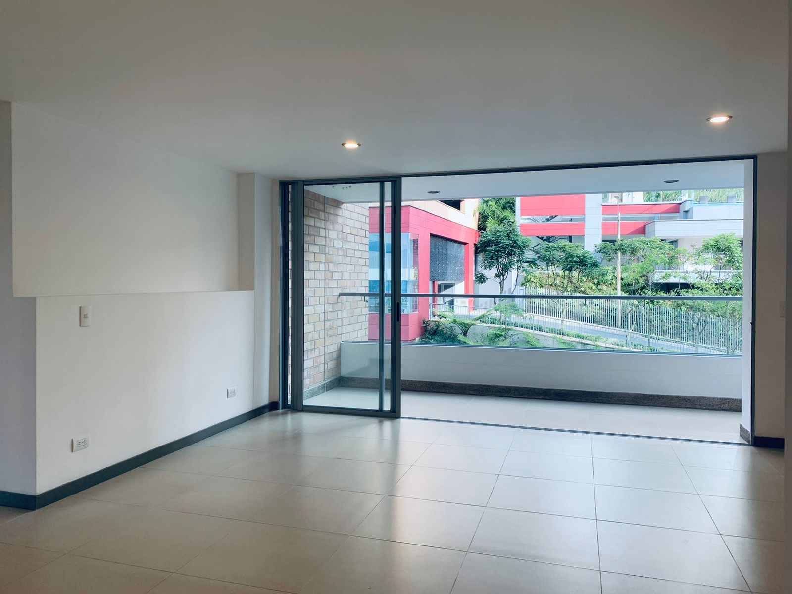 Apartamento en arriendo en La Pradera, Envigado · foto 2 de 16