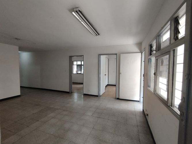 Oficina en arriendo en La Ceja, 146 m² · foto 2 de 20