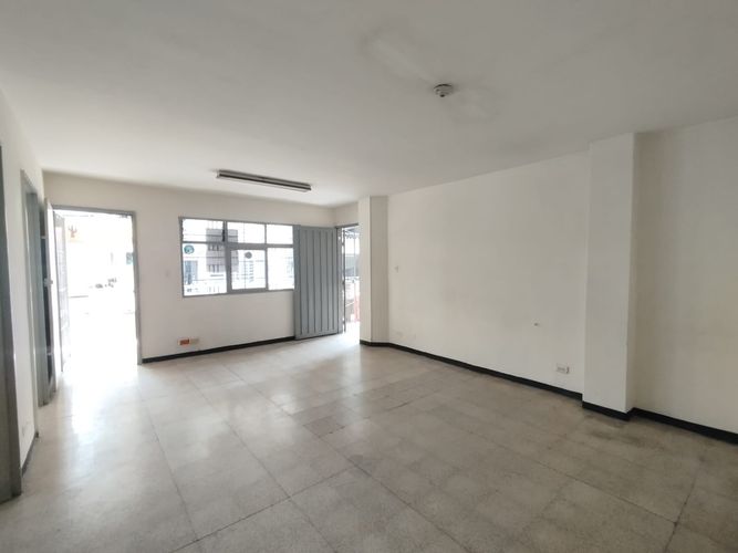 Oficina en arriendo en La Ceja, 146 m² · foto 4 de 20