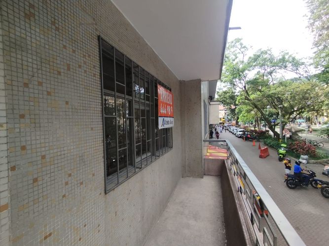 Oficina en arriendo en La Ceja, 146 m² · foto 12 de 20