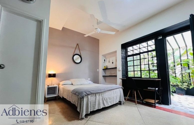 Casa de 5 alcobas en venta en Bolivariana, Medellín, 246 m² · foto 5 de 24