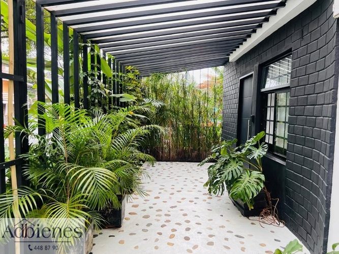 Casa de 5 alcobas en venta en Bolivariana, Medellín, 246 m² · foto 9 de 24