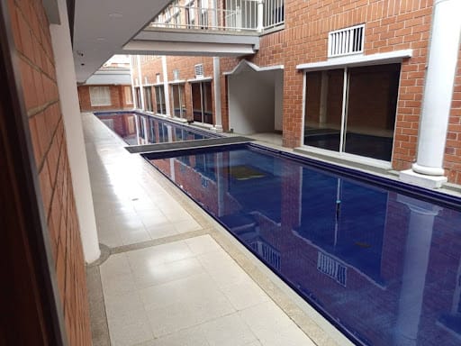 Oficina en arriendo en Oviedo, Medellín, 45 m² · foto 2 de 9
