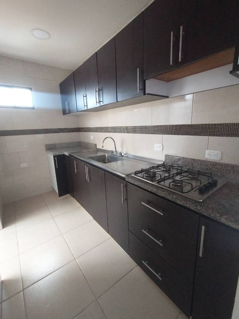 Casa en venta en Quinta Ramos, Bogotá · foto 14 de 21