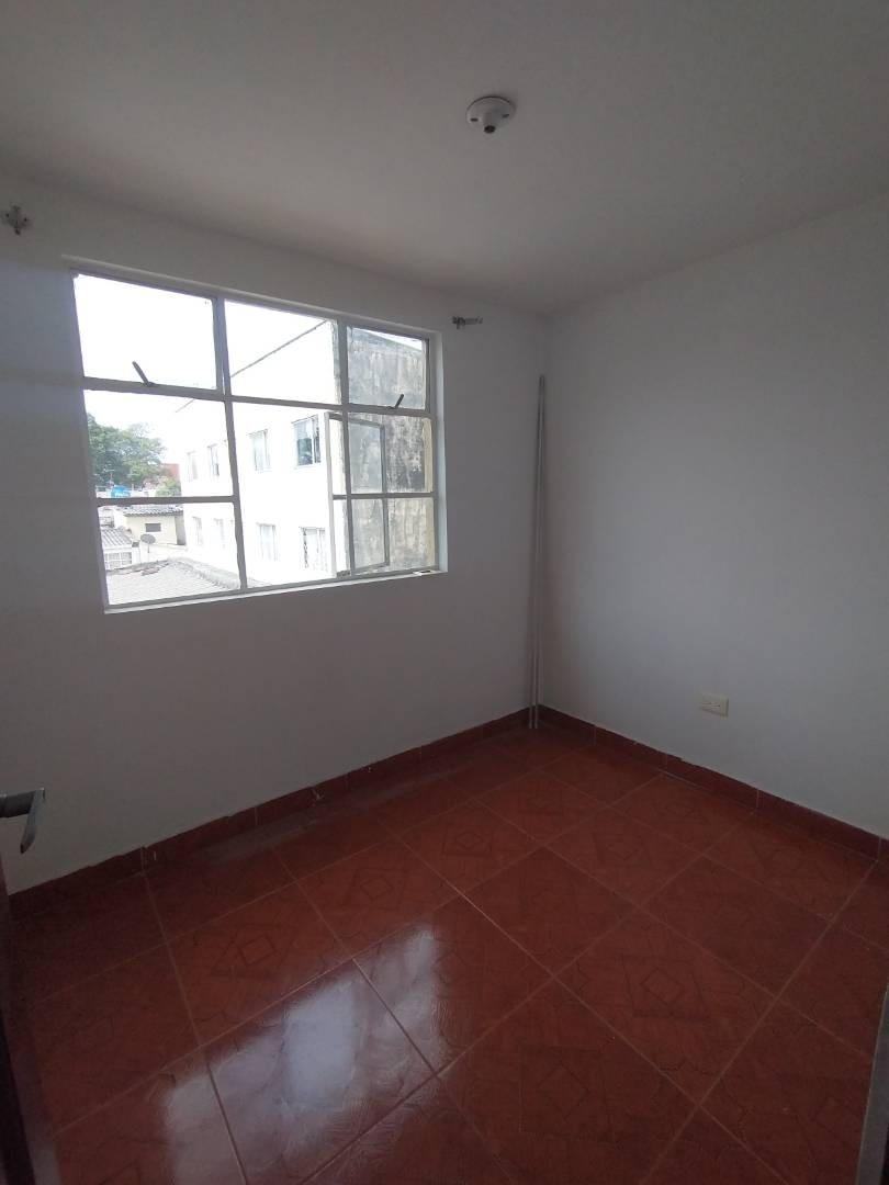 Casa en venta en Quinta Ramos, Bogotá · foto 13 de 21