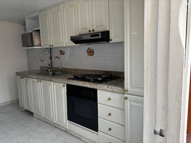 Casa de 3 alcobas en venta en Las Margaritas, Bogotá, 211 m² · foto 10 de 24