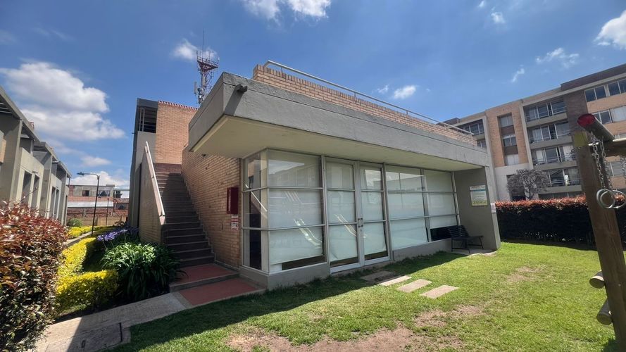 Apartamento de 3 alcobas en venta en Centro, Funza, 70 m² · foto 4 de 21