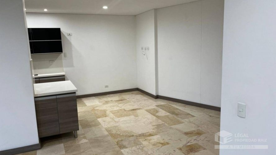 Apartamento de 3 alcobas en venta en Aves Maria, Sabaneta, 116 m² · foto 7 de 8