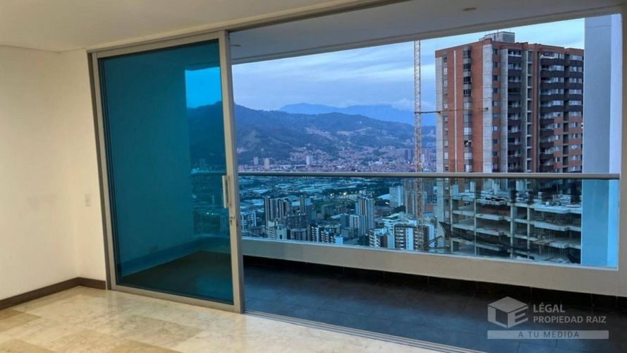 Apartamento de 3 alcobas en venta en Aves Maria, Sabaneta, 116 m² · foto 8 de 8