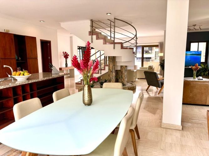 Apartamento de 3 alcobas en venta en La Florida, Medellín, 295 m² · foto 4 de 14