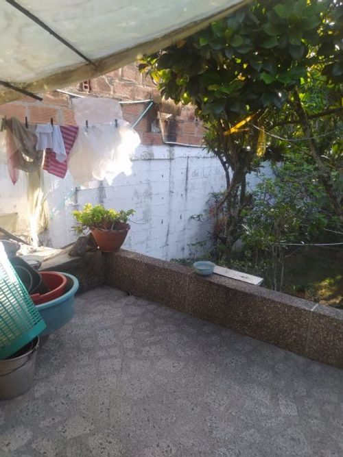 Casa de 4 alcobas en venta en San German, Medellín, 620 m² · foto 11 de 12