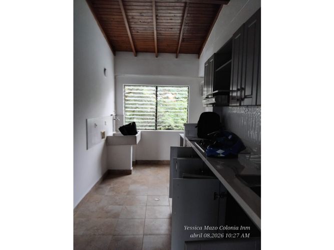 Apartamento de 3 alcobas en arriendo en Laureles, Medellín, 70 m² · foto 22 de 24
