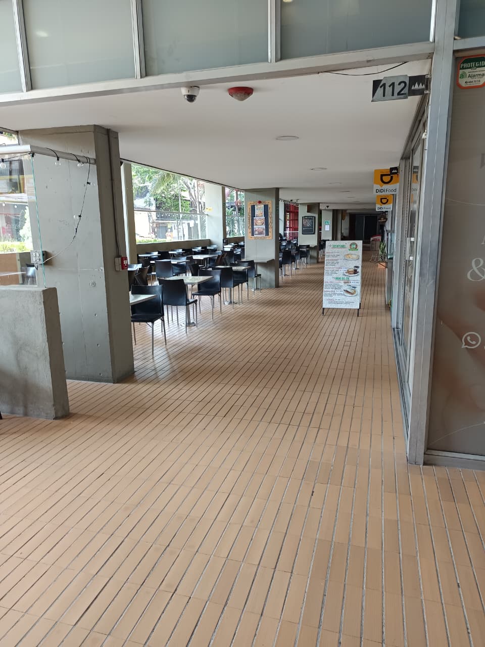 Retail space for rent in Niquia, Bello