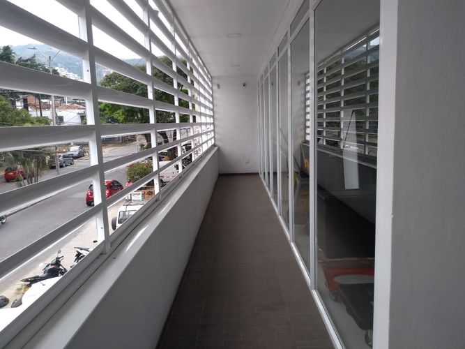 Edificio en venta en San Fernando Nuevo, Cali, 358 m² · foto 6 de 16