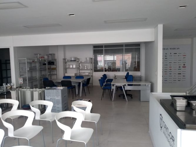 Edificio en venta en San Fernando Nuevo, Cali, 358 m² · foto 8 de 16