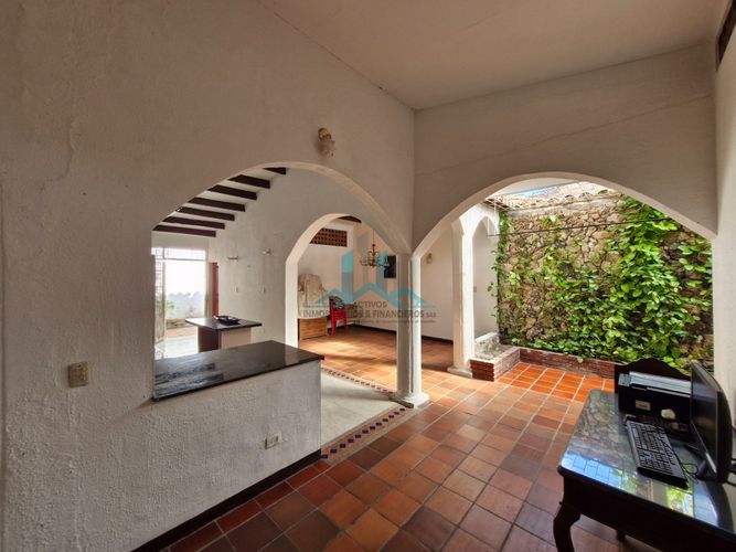 Casa de 4 alcobas en venta en Ub. Bavaria, Girardot, 400 m² · foto 6 de 15