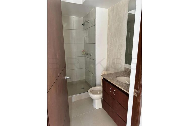 Apartamento de 2 alcobas en arriendo en Villa Carlota, Medellín, 91 m² · foto 4 de 11