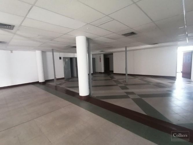 Oficina en arriendo en Colombia, Medellín, 1212 m² · foto 5 de 14