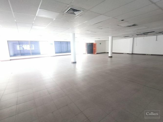 Oficina en arriendo en Colombia, Medellín, 1212 m² · foto 7 de 14
