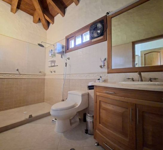 Casa de 3 alcobas en venta en Carrizales, El Retiro, 236 m² · foto 16 de 24