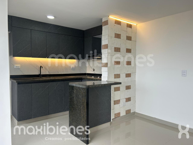 Apartamento en arriendo en Llano Grande, Rionegro · foto 2 de 11