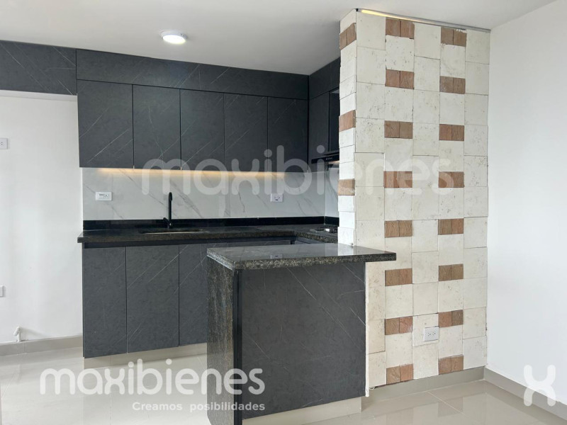 Apartamento en arriendo en Llano Grande, Rionegro · foto 3 de 11