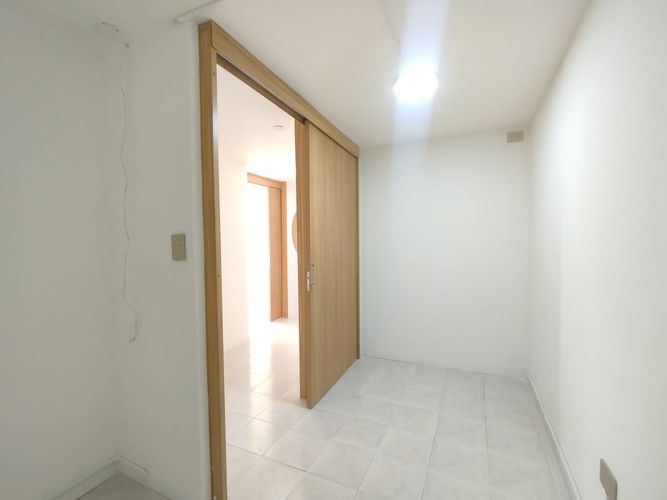 Oficina en arriendo en Cambulos, Pereira, 50 m² · foto 4 de 12