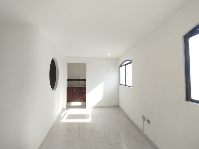 Oficina en arriendo en Cambulos, Pereira, 50 m² · foto 8 de 12