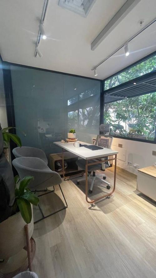 Oficina en venta en Los Colores, Medellín, 8 m² · foto 5 de 17