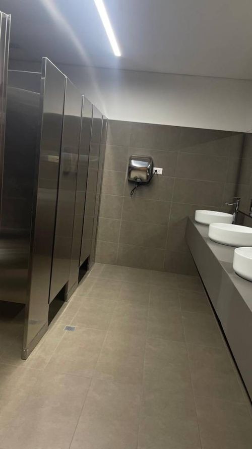 Oficina en venta en Los Colores, Medellín, 8 m² · foto 16 de 17