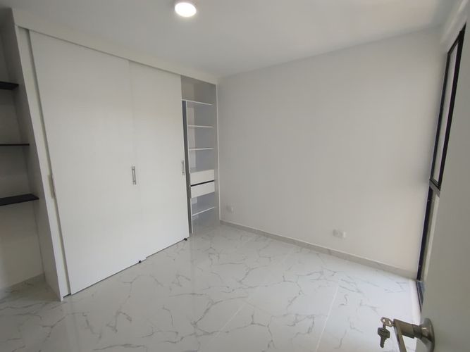 Apartamento de 3 alcobas en arriendo en Cuatro Esquinas, Rionegro, 50 m² · foto 15 de 20