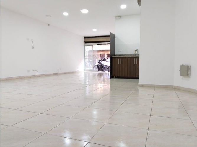 Local en venta en Entreamigos, Sabaneta, 72 m² · foto 6 de 8