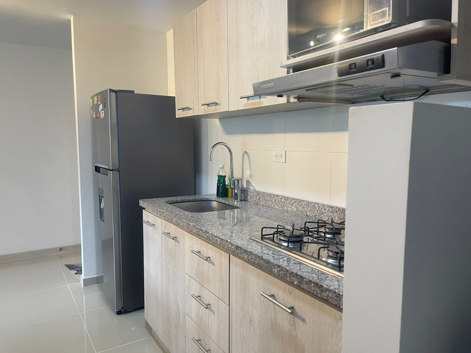 Apartamento en arriendo en Vereda La Doctora, Sabaneta · foto 5 de 19