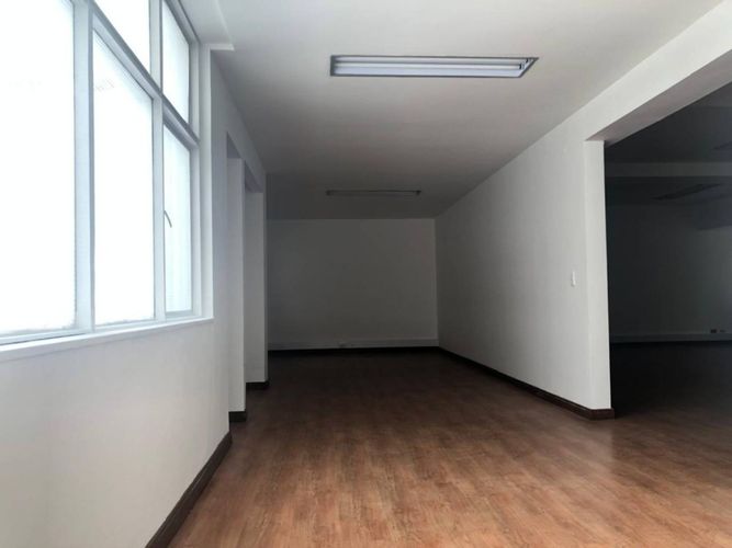Casa en venta en Quinta Camacho, Bogotá · foto 3 de 15