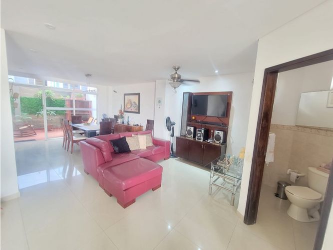 Casa de 3 alcobas en venta en Villa Santos, Barranquilla, 238 m² · foto 5 de 24