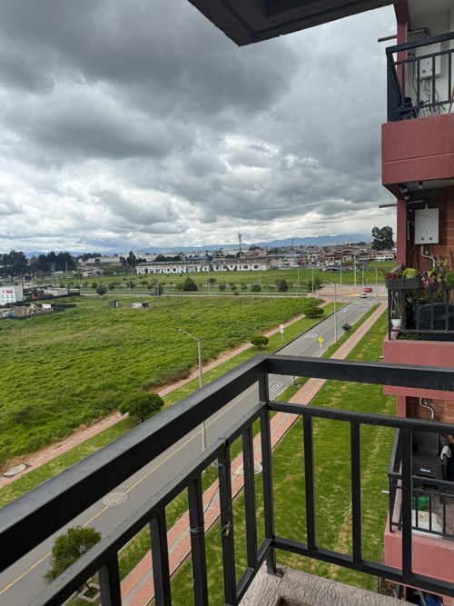 Apartamento de 3 alcobas en venta en El Sosiego, Madrid, 54 m² · foto 21 de 24