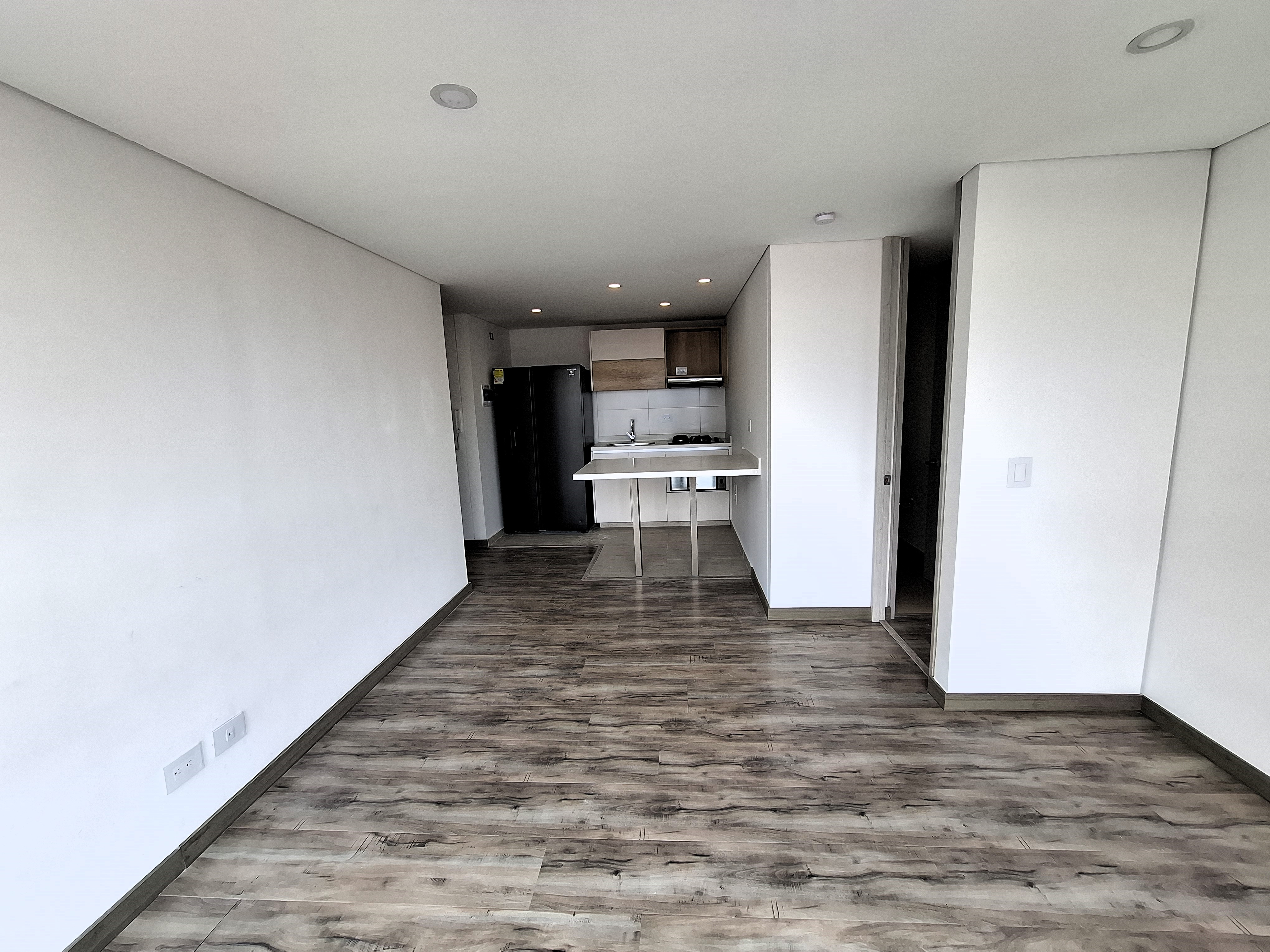 Apartamento en venta en Cedritos, Bogotá · foto 8 de 15