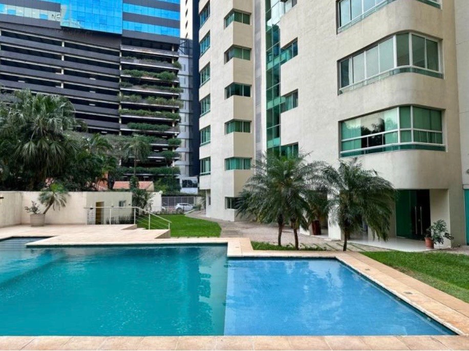 Departamento en alquiler en Ycuá Satí, Asunción — foto 1