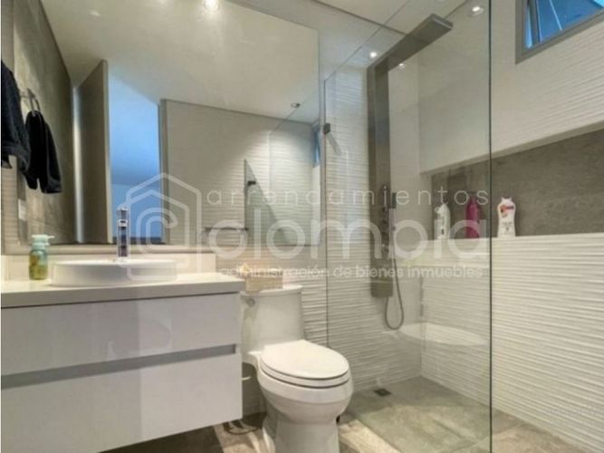 Casa de 4 alcobas en venta en Las Palmas, Medellín, 730 m² · foto 14 de 16