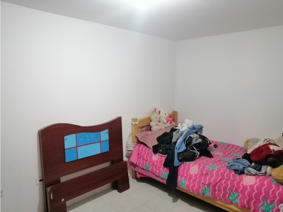 Casa en venta en La Comuna, Bogotá · foto 9 de 24