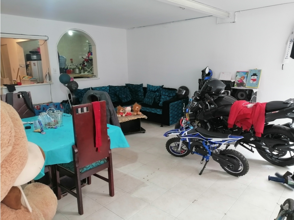Casa en venta en La Comuna, Bogotá · foto 18 de 24