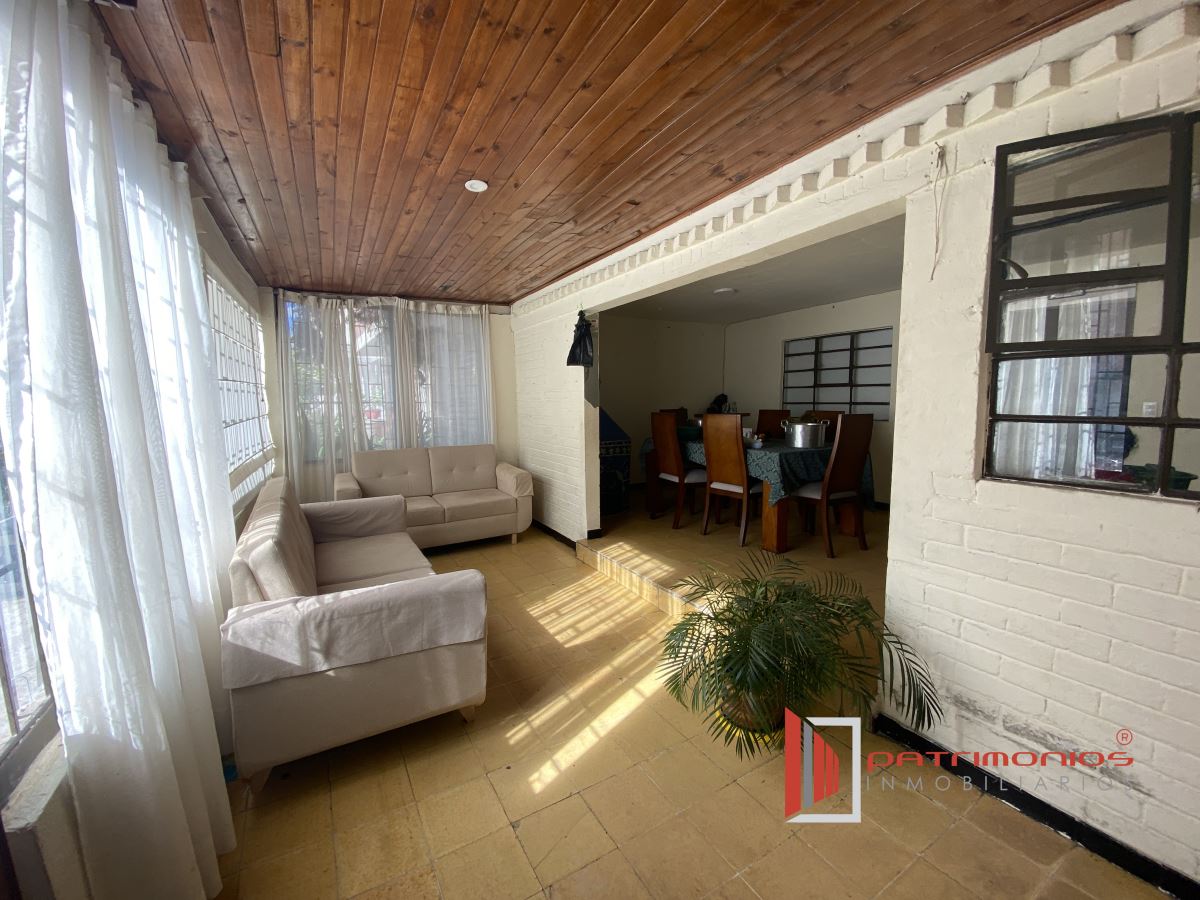 Casa en venta en Lagos De Torca, Bogotá · foto 4 de 18