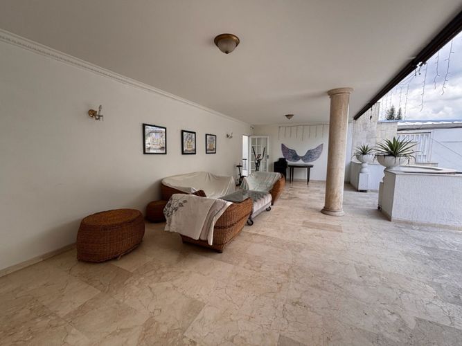 Casa de 5 alcobas en venta en El Ingenio, Cali, 432 m² · foto 6 de 18