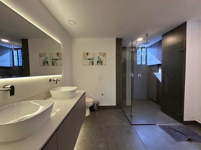 Casa de 3 alcobas en venta en El Poblado, Medellín, 300 m² · foto 19 de 20
