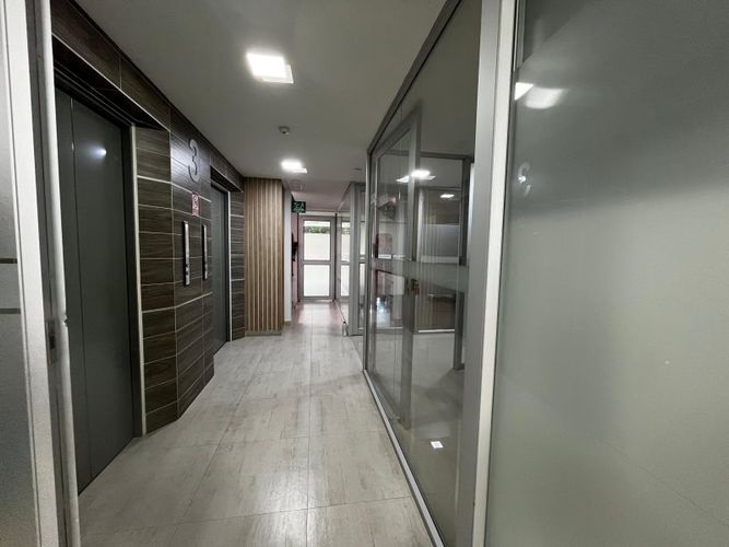 Oficina en arriendo en Suramericana, Medellín, 25 m² · foto 2 de 7