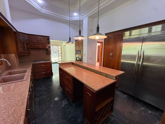 Casa de 4 alcobas en venta en La Calera, Medellín, 578 m² · foto 8 de 24